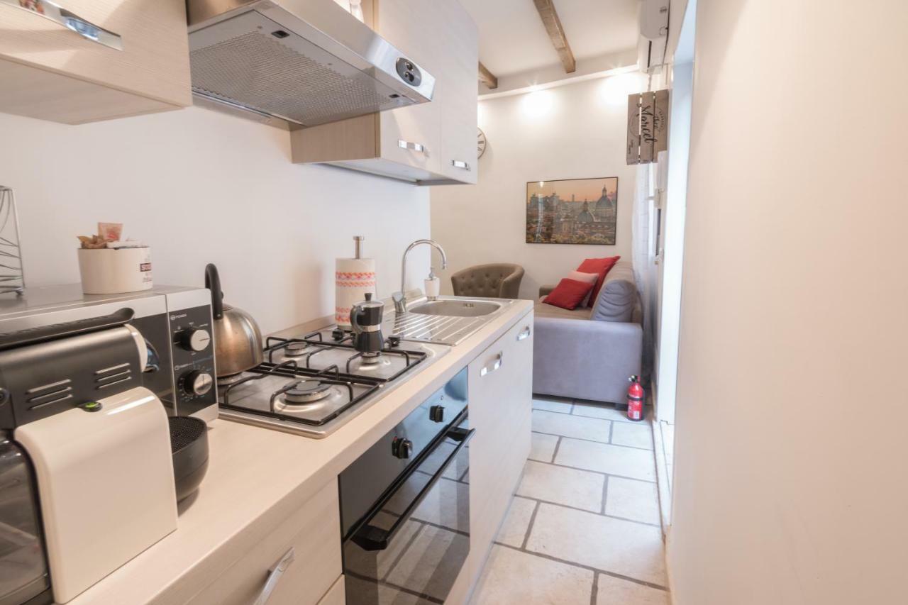 Leonina 75 Holidays Rome Exterior photo